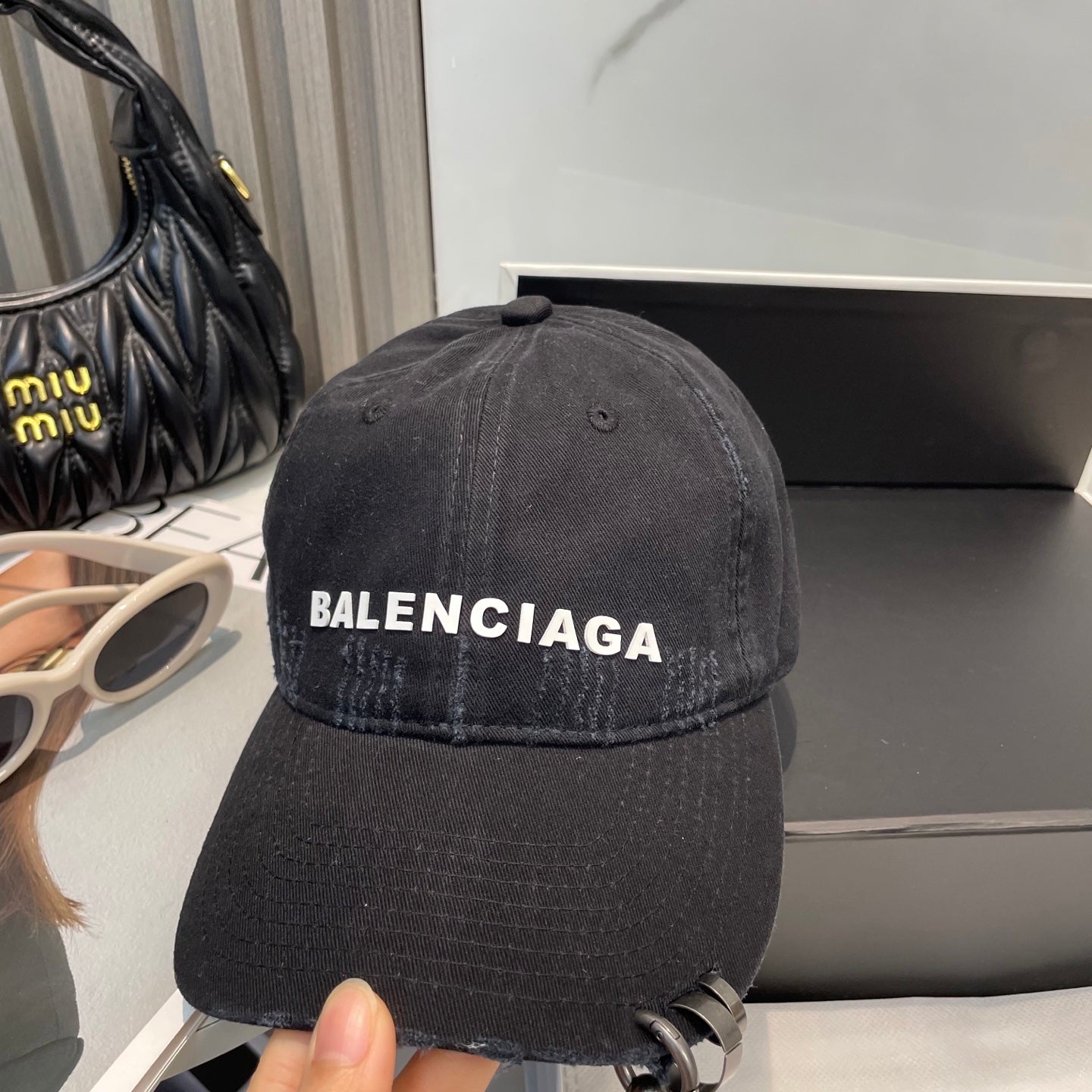 251028 New essential baseball cap for daily outfits