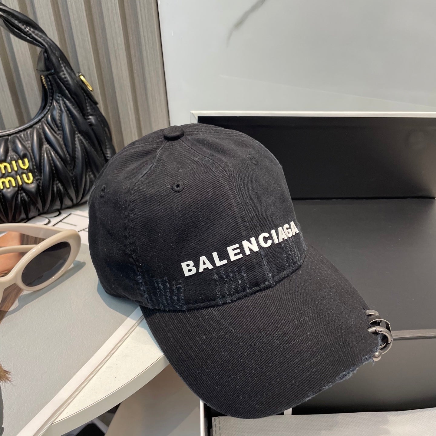 251028 New essential baseball cap for daily outfits