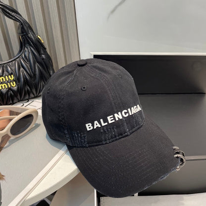 251028 New essential baseball cap for daily outfits