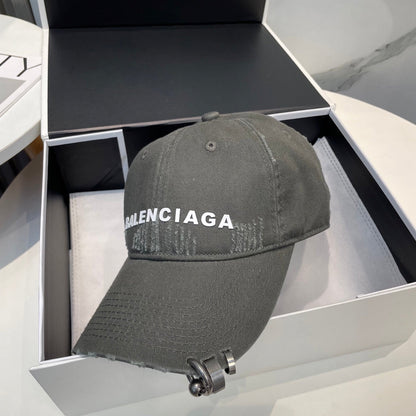 251028 New essential baseball cap for daily outfits