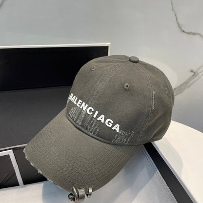 251028 New essential baseball cap for daily outfits