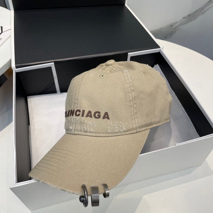 251028 New essential baseball cap for daily outfits