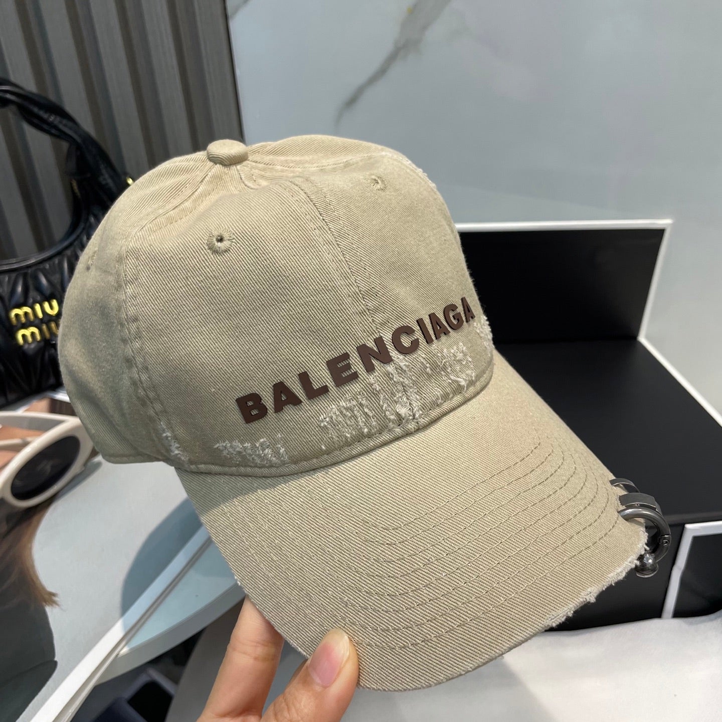 251028 New essential baseball cap for daily outfits