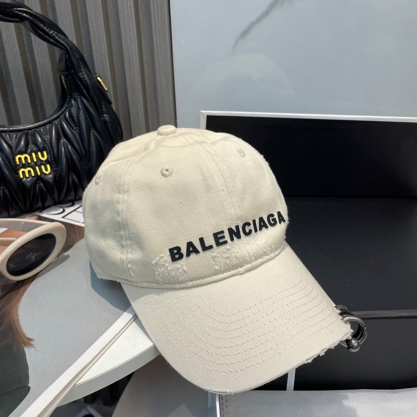 251028 New essential baseball cap for daily outfits