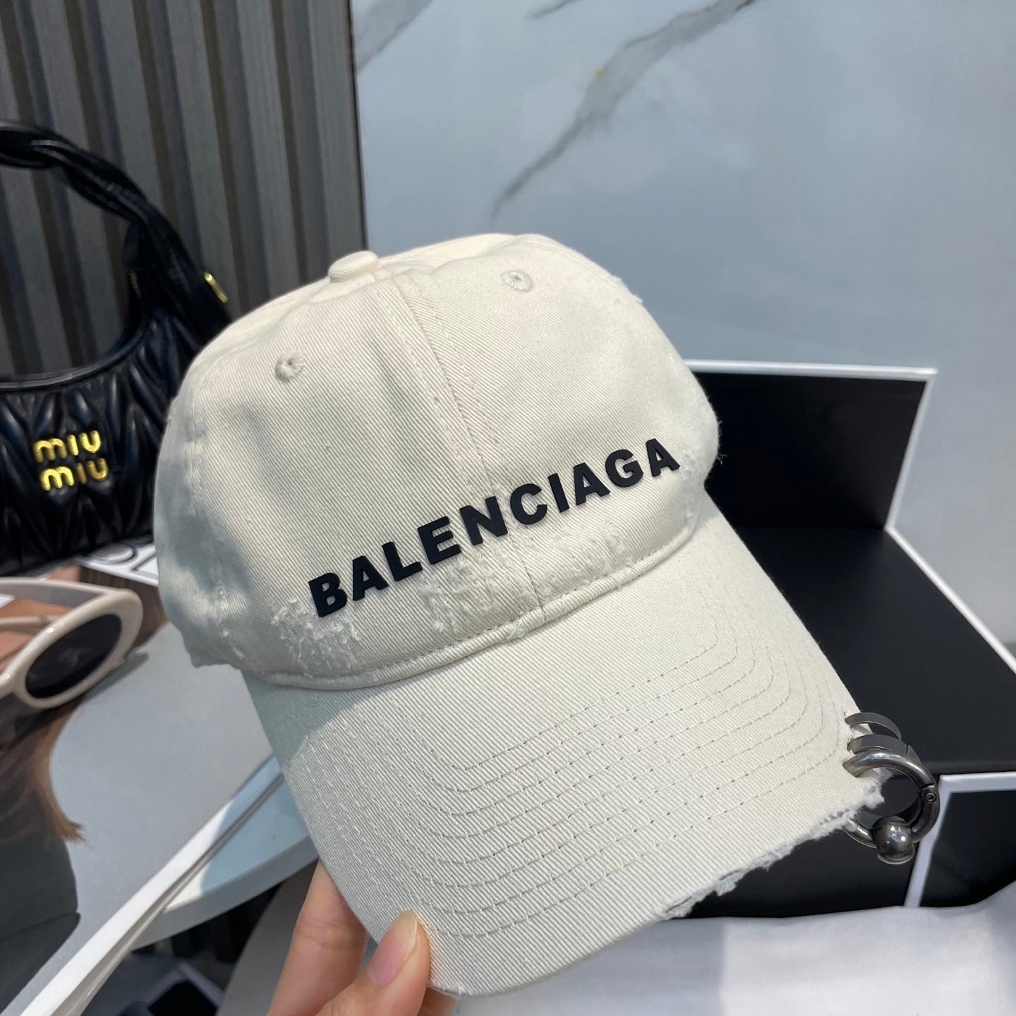 251028 New essential baseball cap for daily outfits
