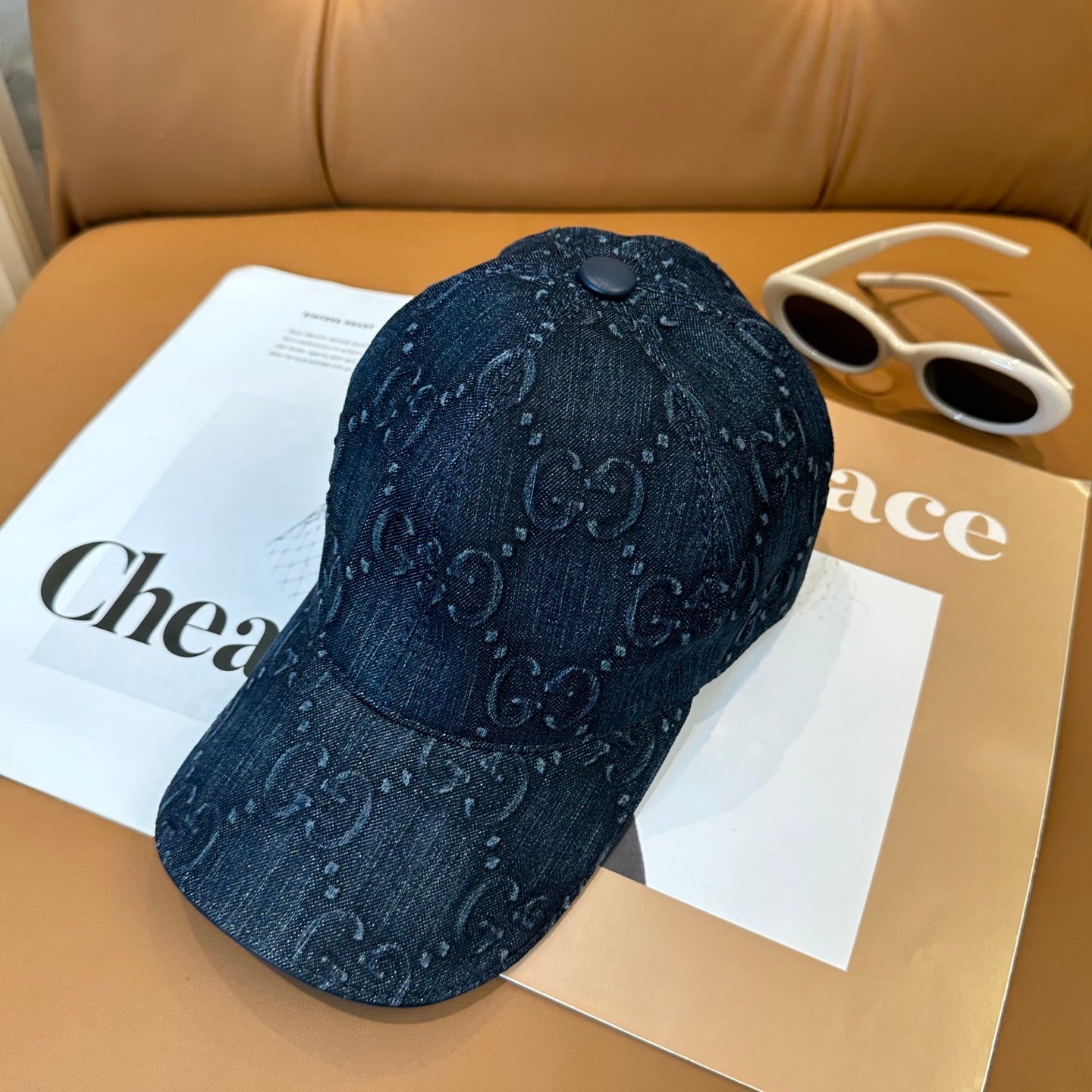 251028 New daily wear wash-and-wear distressed baseball cap