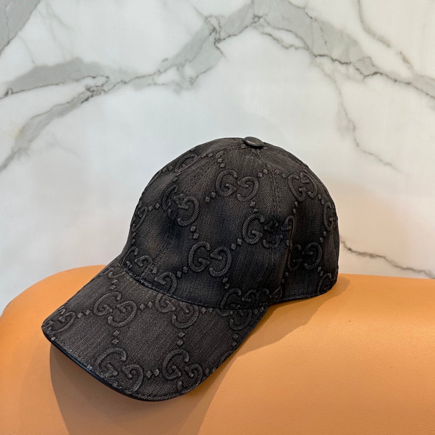 251028 New daily wear wash-and-wear distressed baseball cap