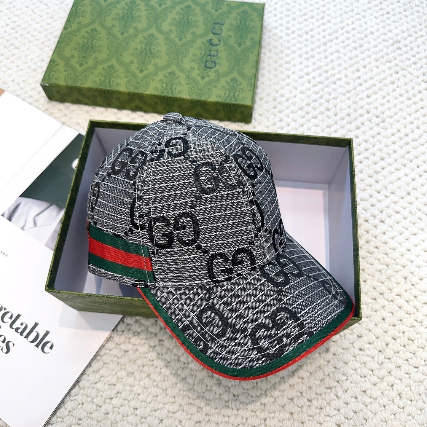 251028 New essential baseball cap for daily outfits