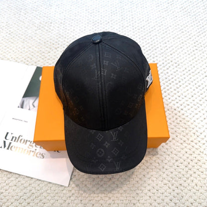 251028 New essential baseball cap for daily outfits