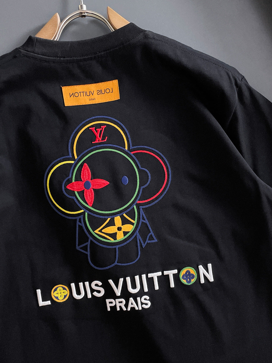 060311 New high-quality embroidered color-matched T-shirt