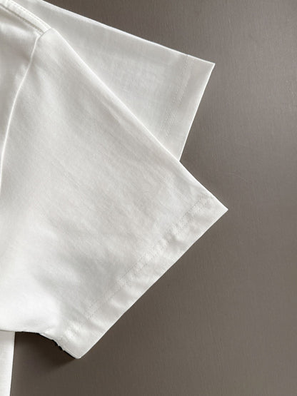 060311 New high-quality, minimalist pocket embroidered T-shirt