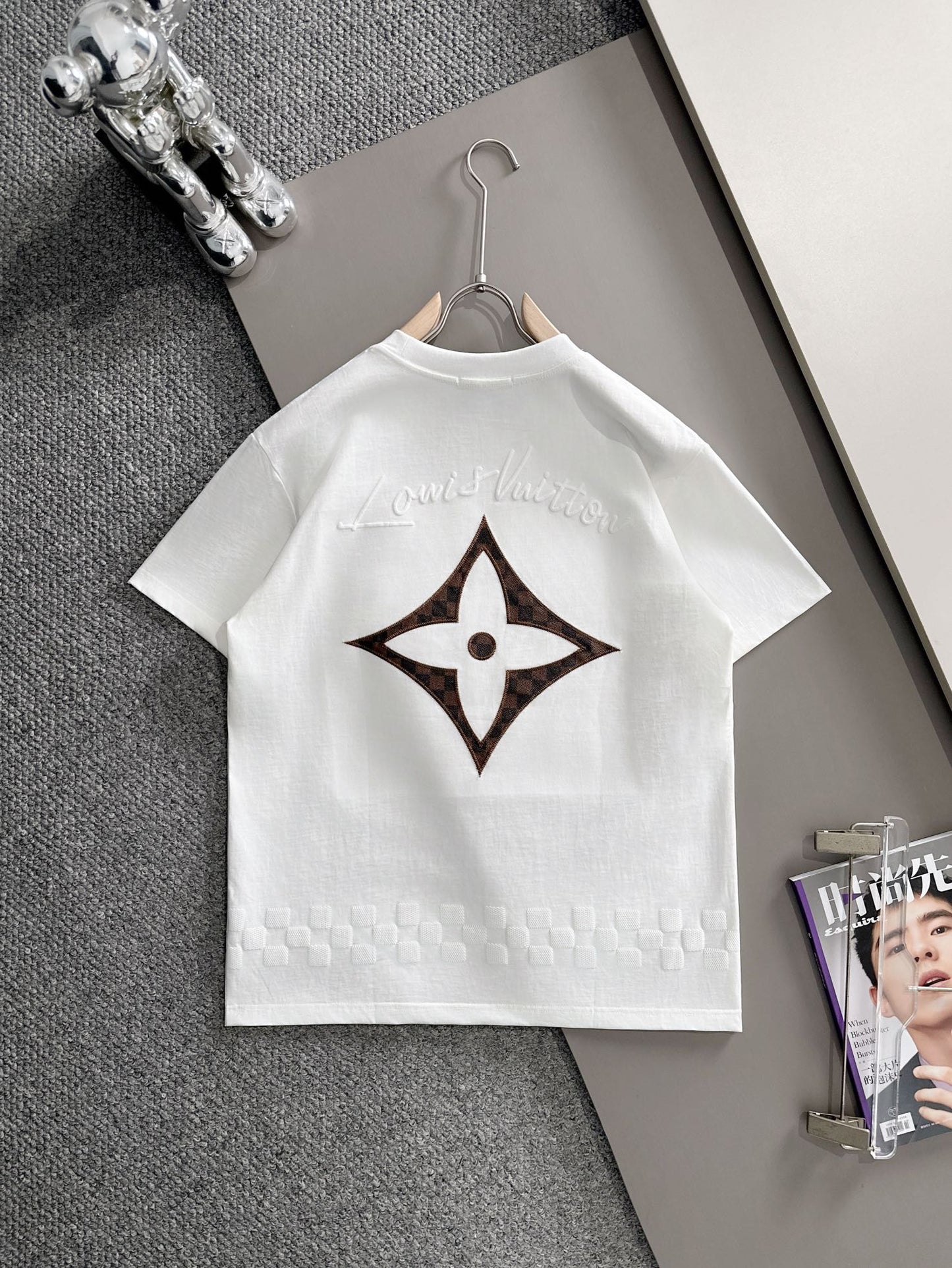 060311 New high-quality multi-technique T-shirt