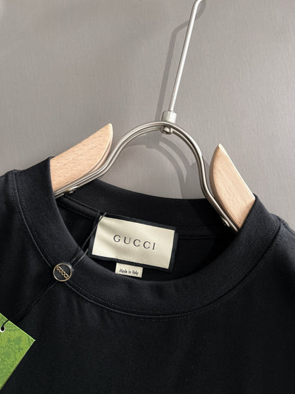 060311 New high-quality sleeve patch pocket T-shirt