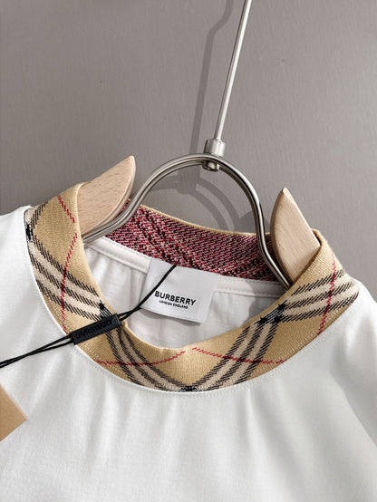 060311 New high-quality embroidered T-shirt with a stitched neckline