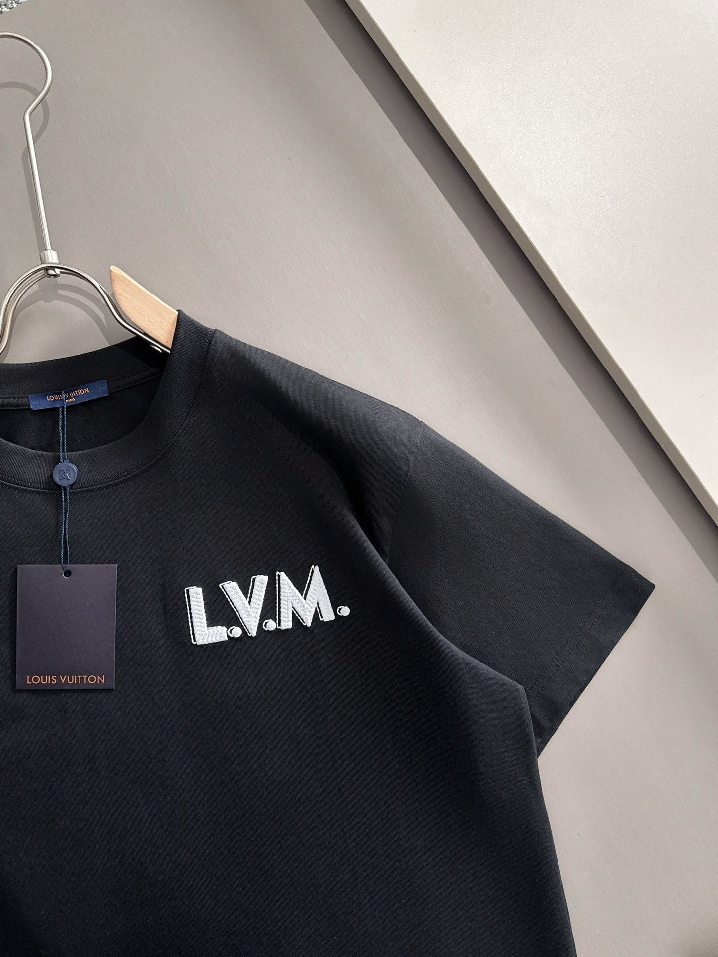 060311 New high-quality printed T-shirt with fabric design