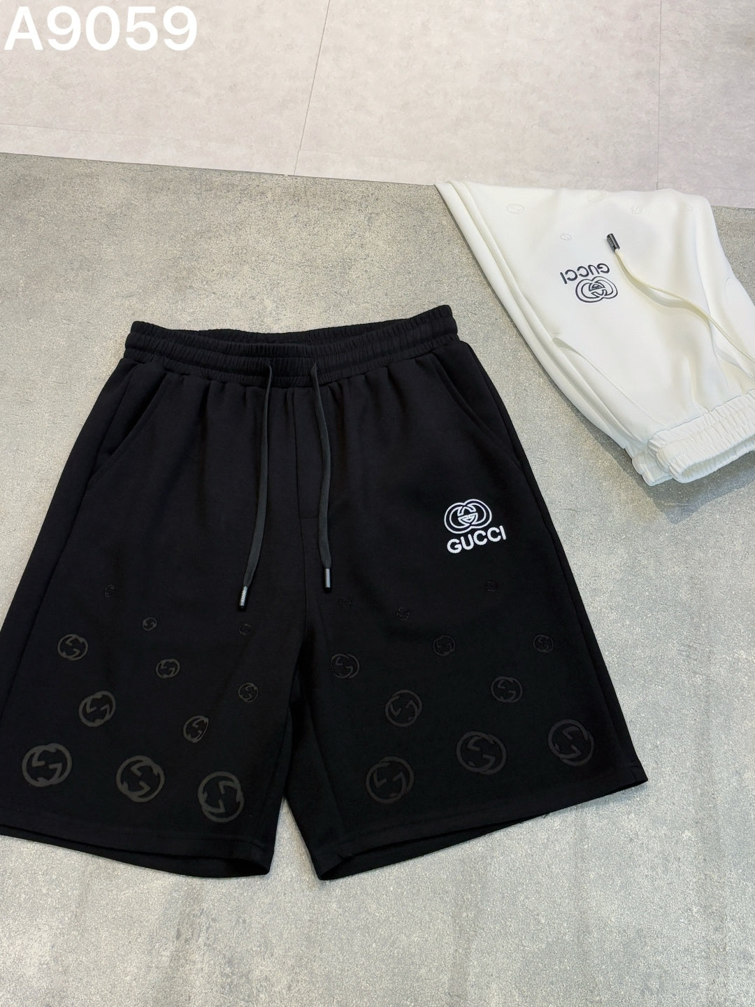 260311 New high-quality textured gradient knitted short pants