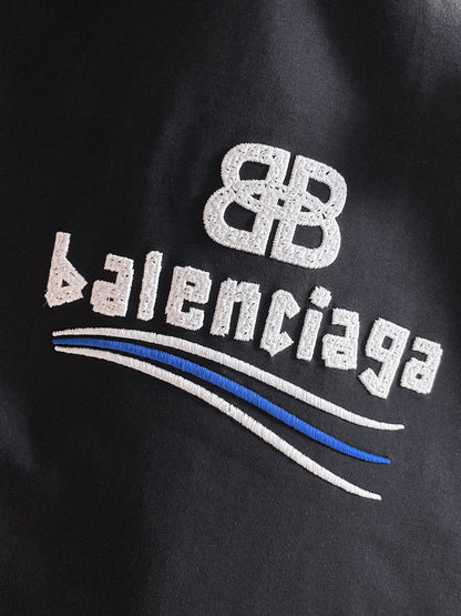 060311 New high-quality and elaborately crafted stitched floaty T-shirt