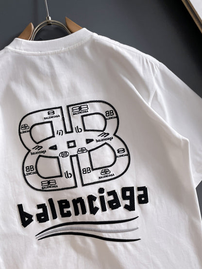 060311 New high-quality and elaborately crafted stitched floaty T-shirt