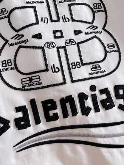 060311 New high-quality and elaborately crafted stitched floaty T-shirt