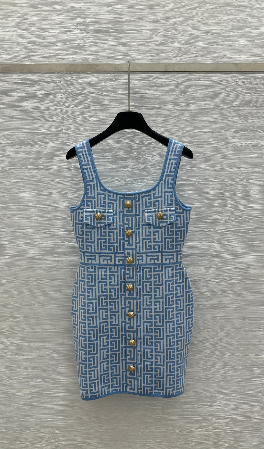 260315 New model maze-style high-waisted backless knitted dress