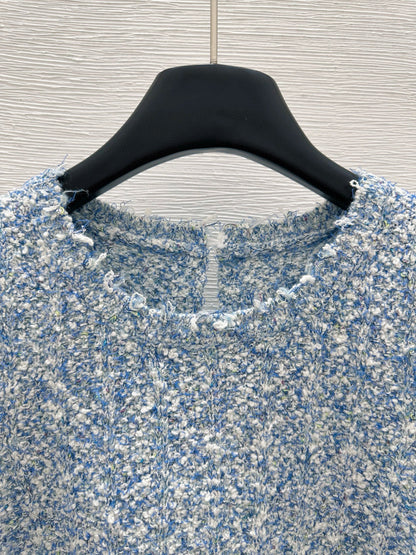 260315 New blue and white striped woolen pullover vest