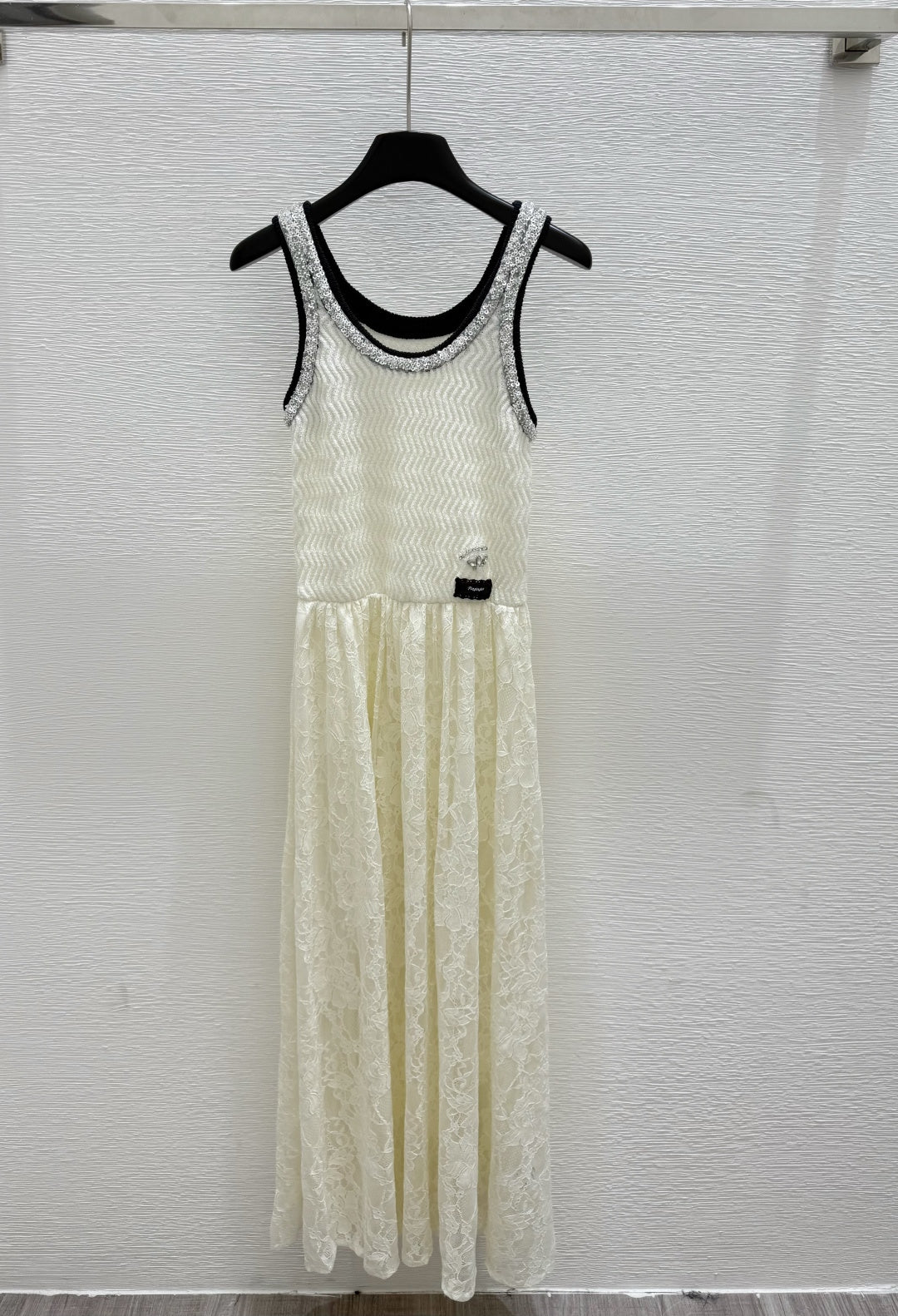 260315 New style round-neck bead-embroidered lace knitted dress