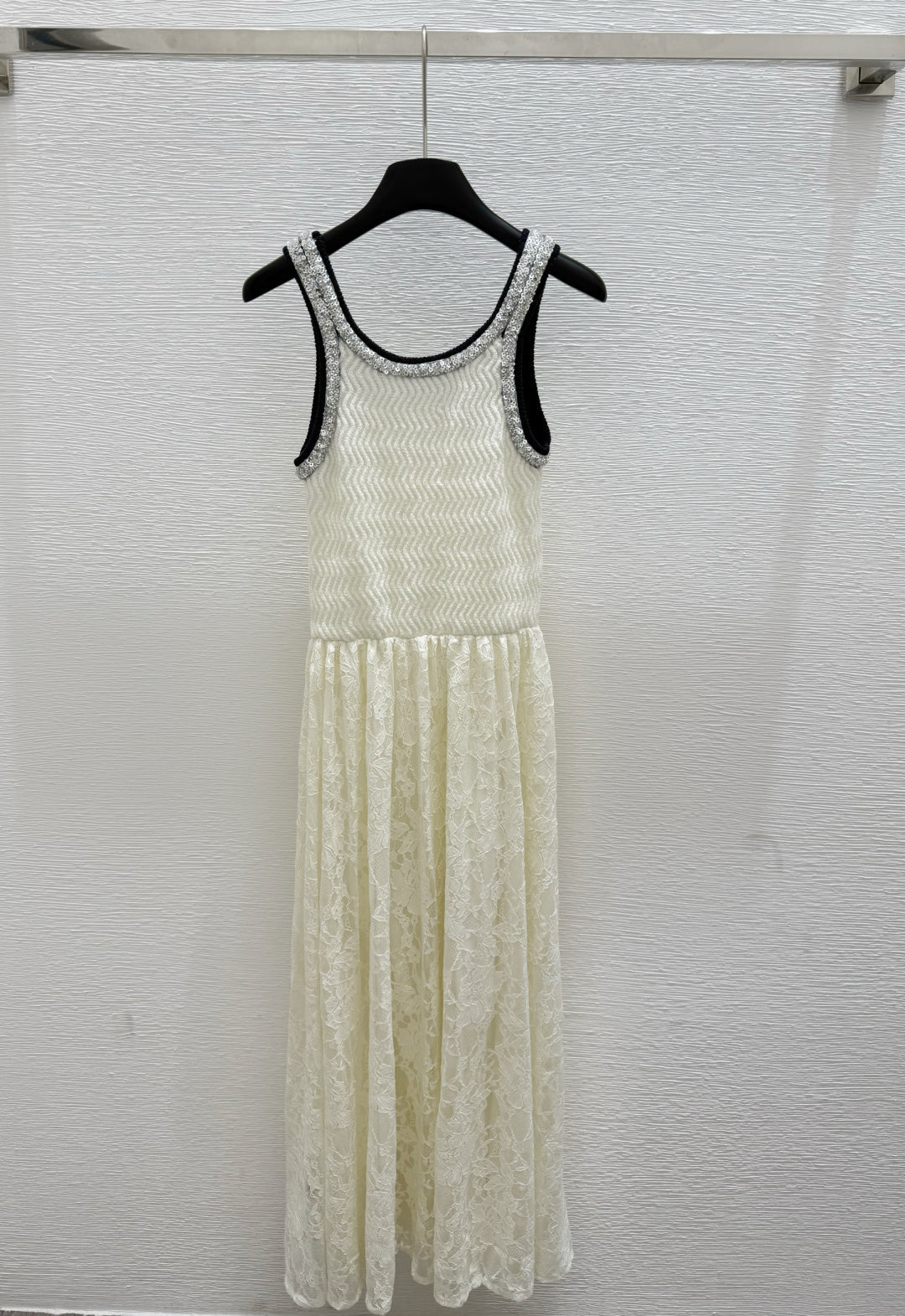 260315 New style round-neck bead-embroidered lace knitted dress