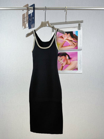 260315 New spring-autumn diamond-studded halter dress with a fitted bodice