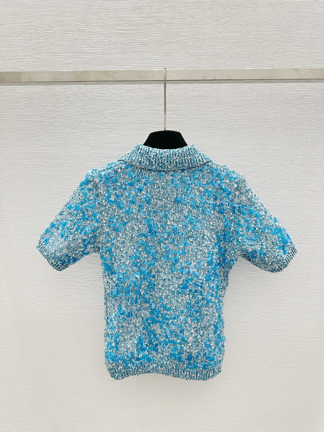 260315 New spring-autumn design-inspired contrast-color knitted polo shirt