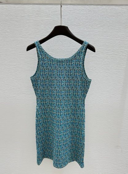 260315 New spring-autumn design-color contrast knitted backless dress