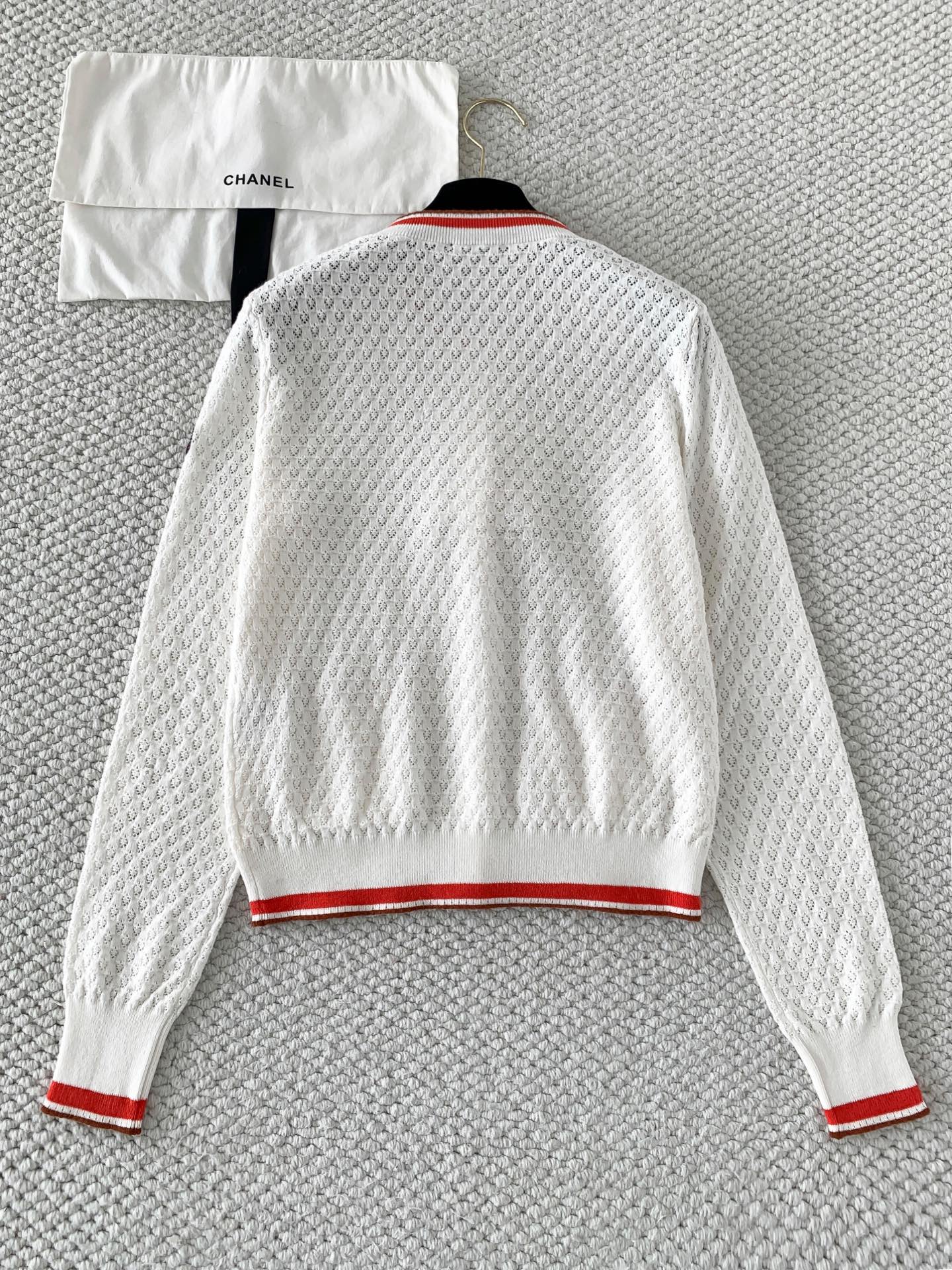 260315 New spring-autumn style white and red striped knitted cardigan