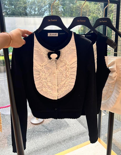260315 New spring-autumn style black and white striped knitted cardigan