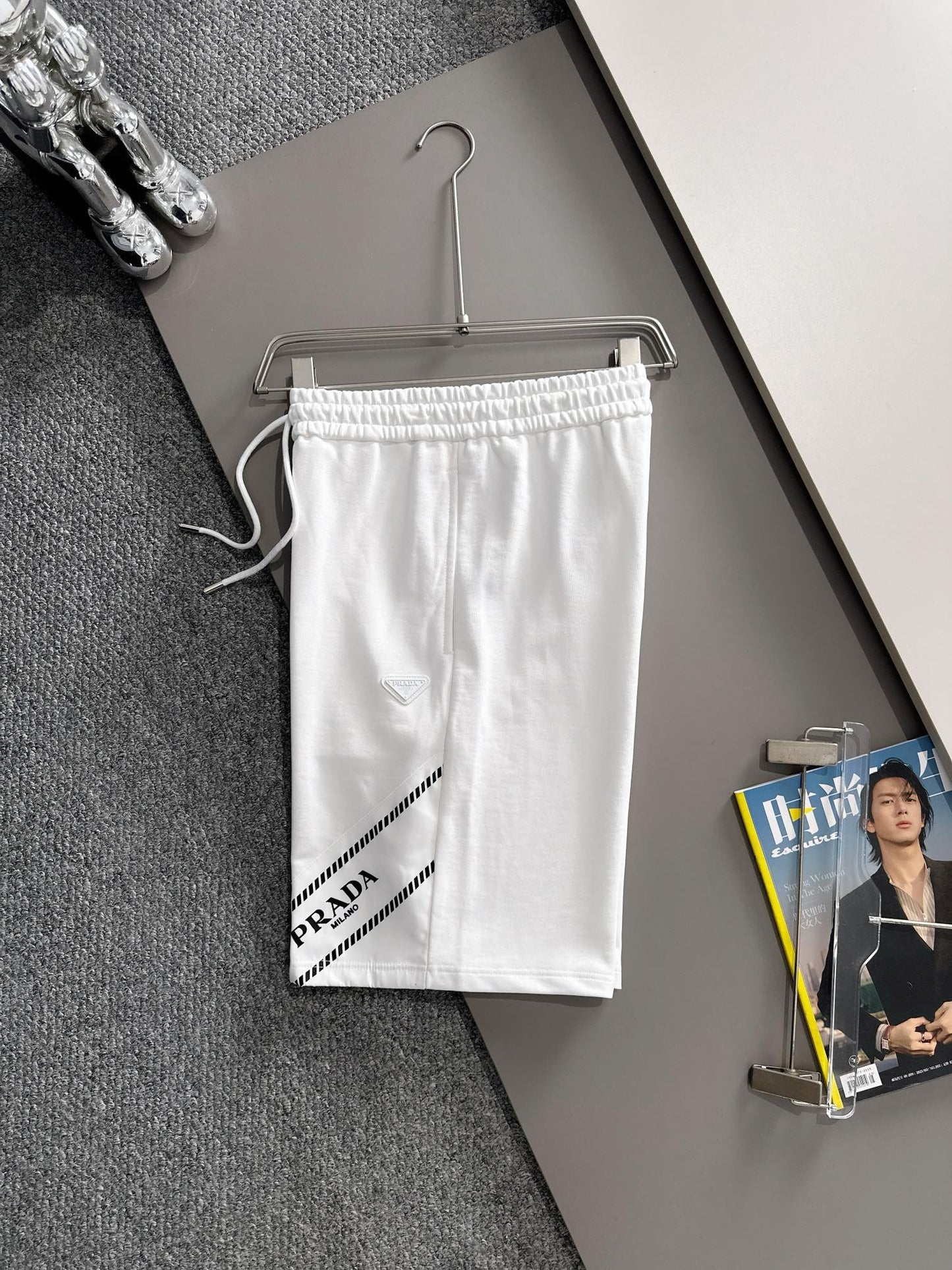 260317 New high-quality knitted classic triangle logo embroidered shorts