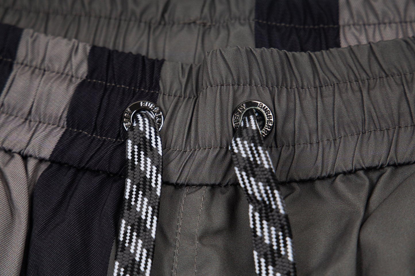 260317 New high-quality beach pants with built-in internet access