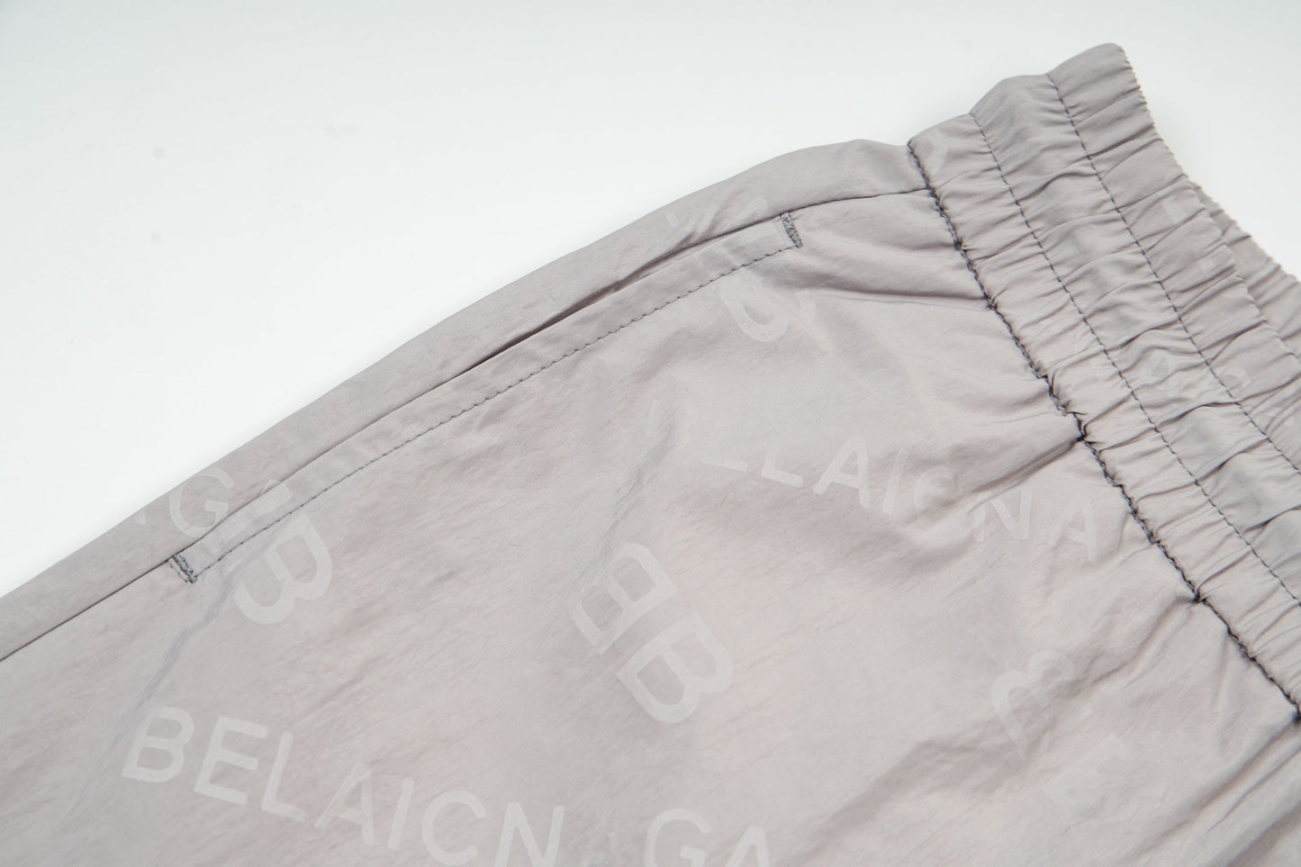 260317 New high-quality beach pants with built-in internet access