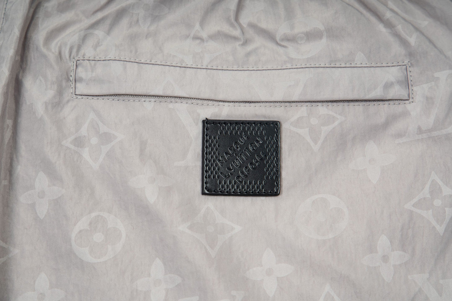 260317 New high-quality beach pants with built-in internet access