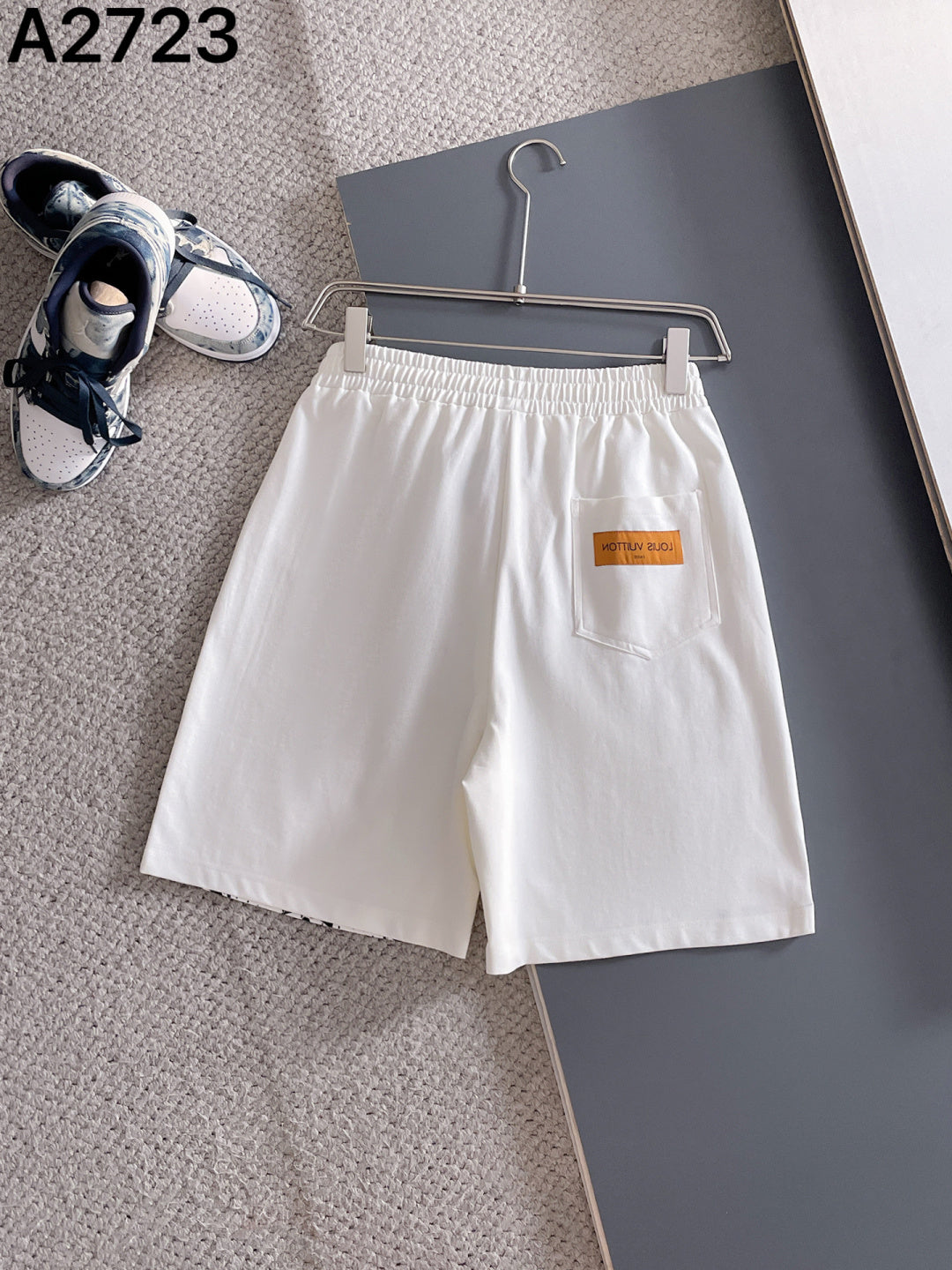 260317 New high-quality gradient checkered style shorts