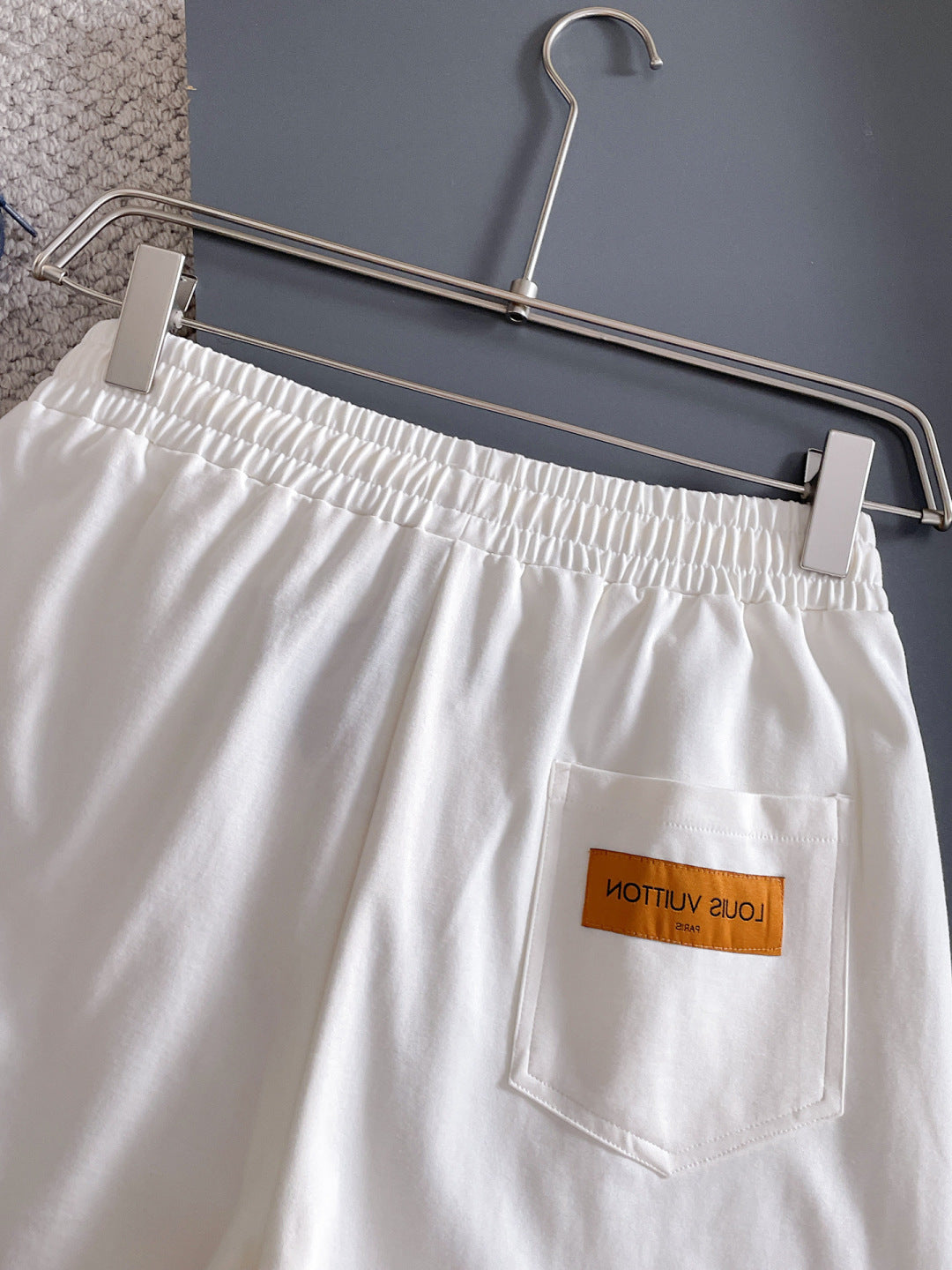 260317 New high-quality gradient checkered style shorts