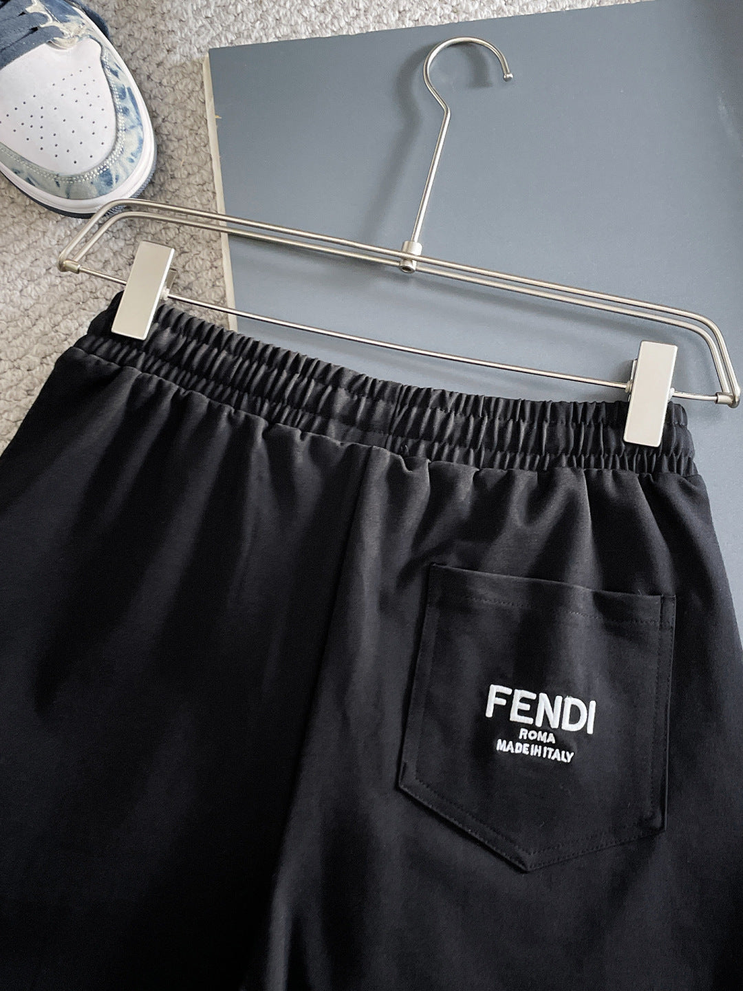 260317 New high-quality knitted design-color contrast short pants
