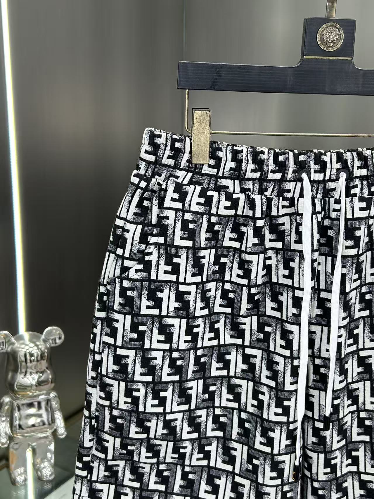260323 New high-quality full-print denim shorts