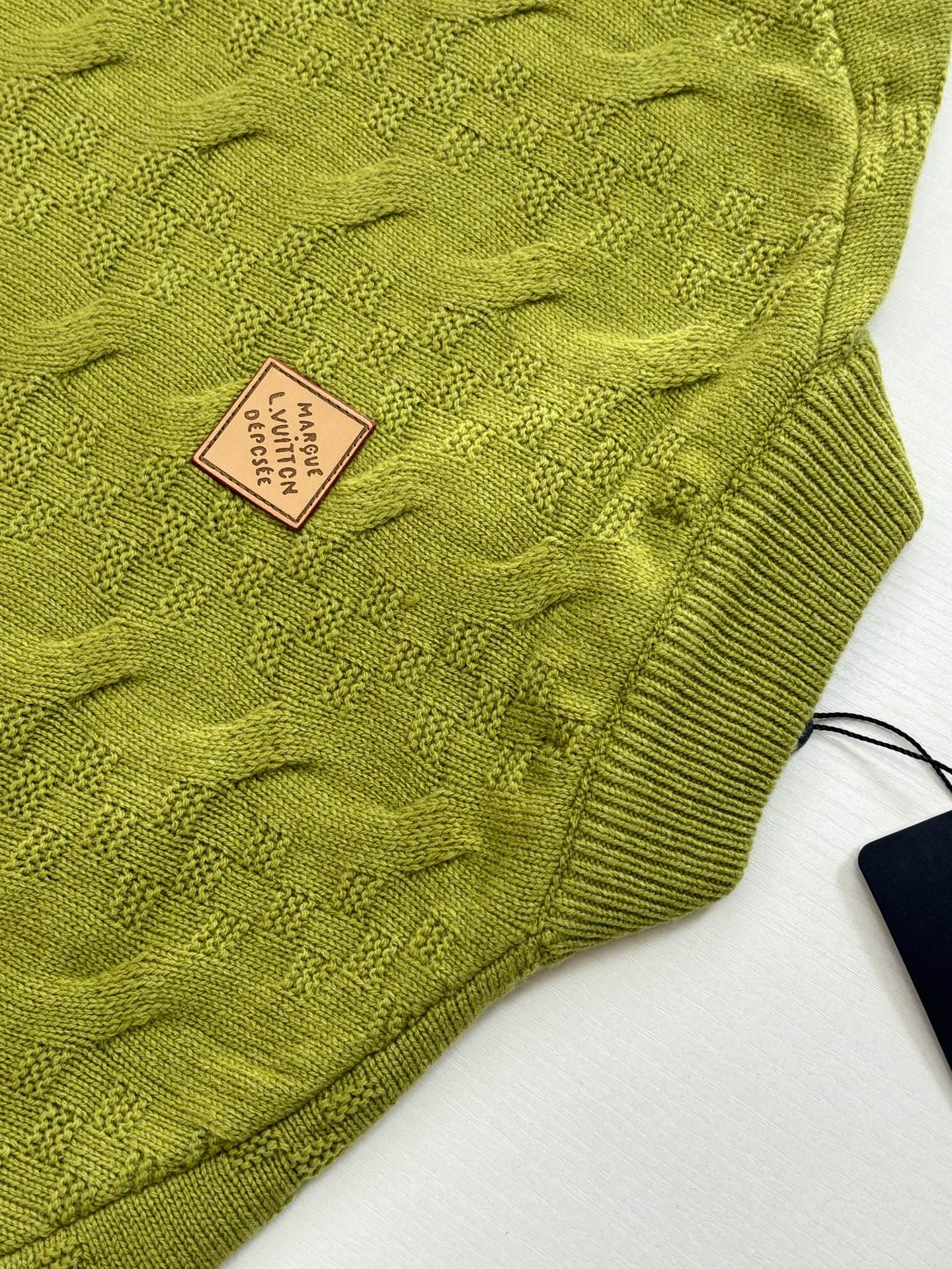 260323 New high-quality check jacquard textured knitted pullover sweater with zipper closure