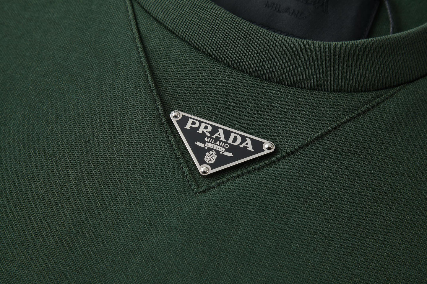 260323 New top-quality, finely crafted, flawlessly finished custom fabric T-shirt