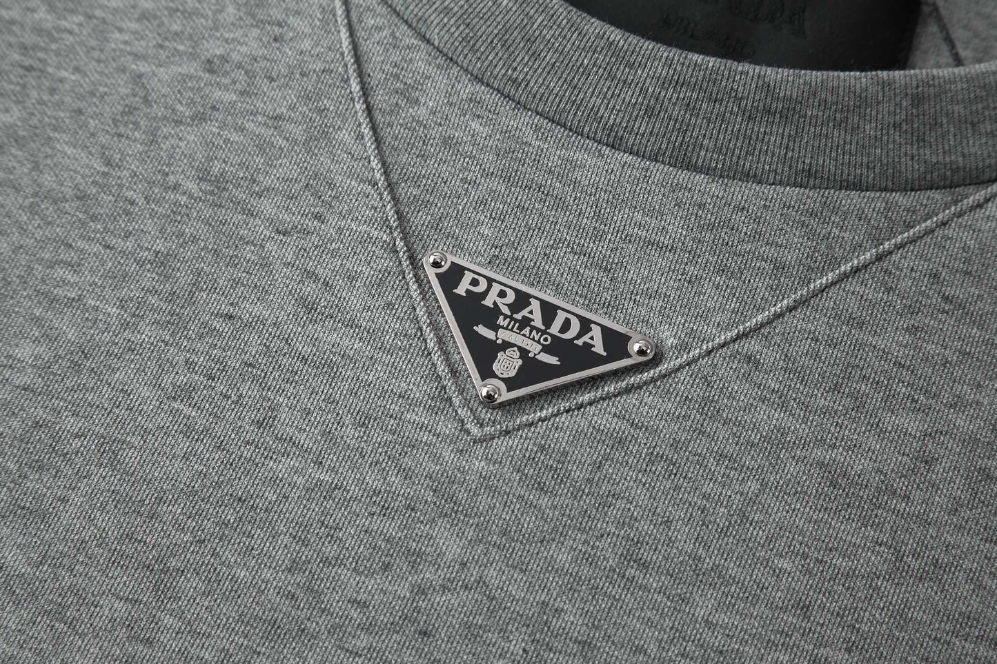260323 New top-quality, finely crafted, flawlessly finished custom fabric T-shirt