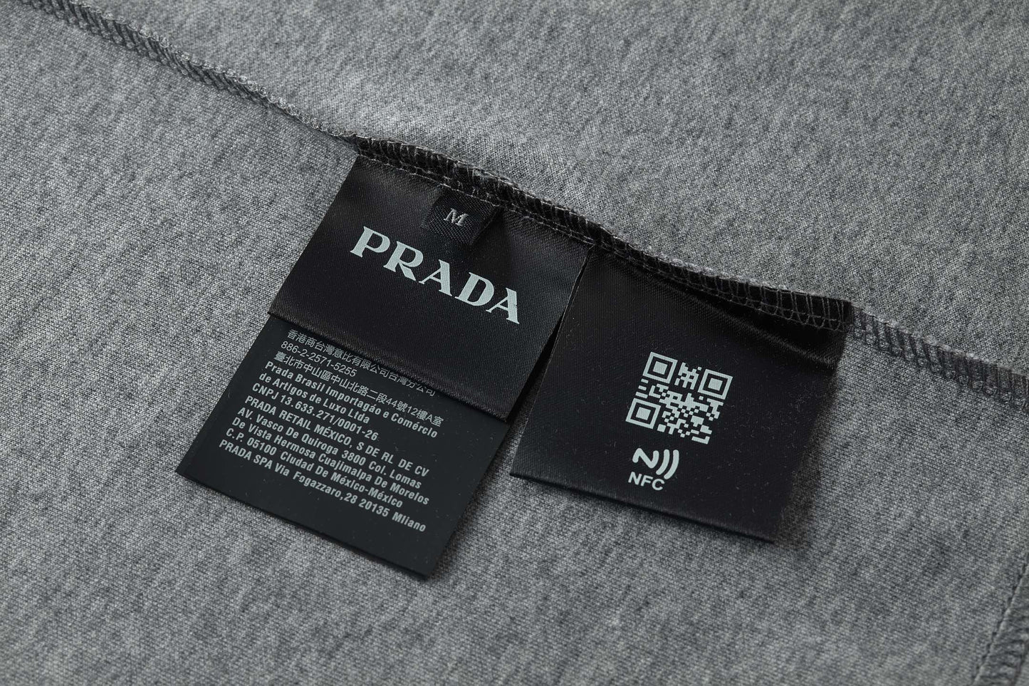 260323 New top-quality, finely crafted, flawlessly finished custom fabric T-shirt