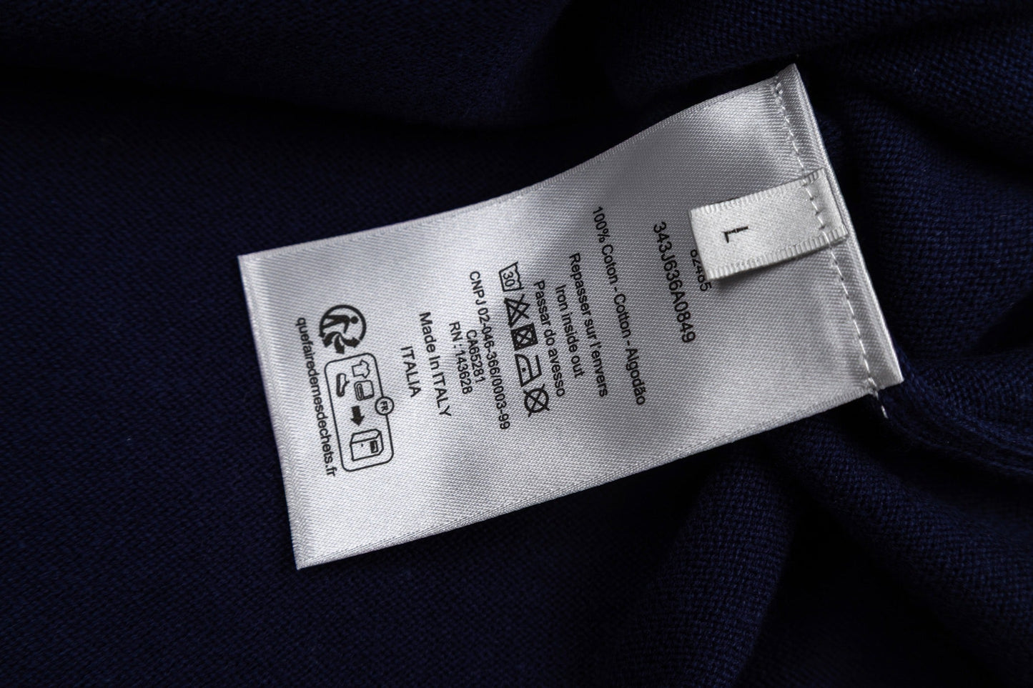 260323 New top-quality, flawlessly crafted bellflower embroidery wool-polyester POLO