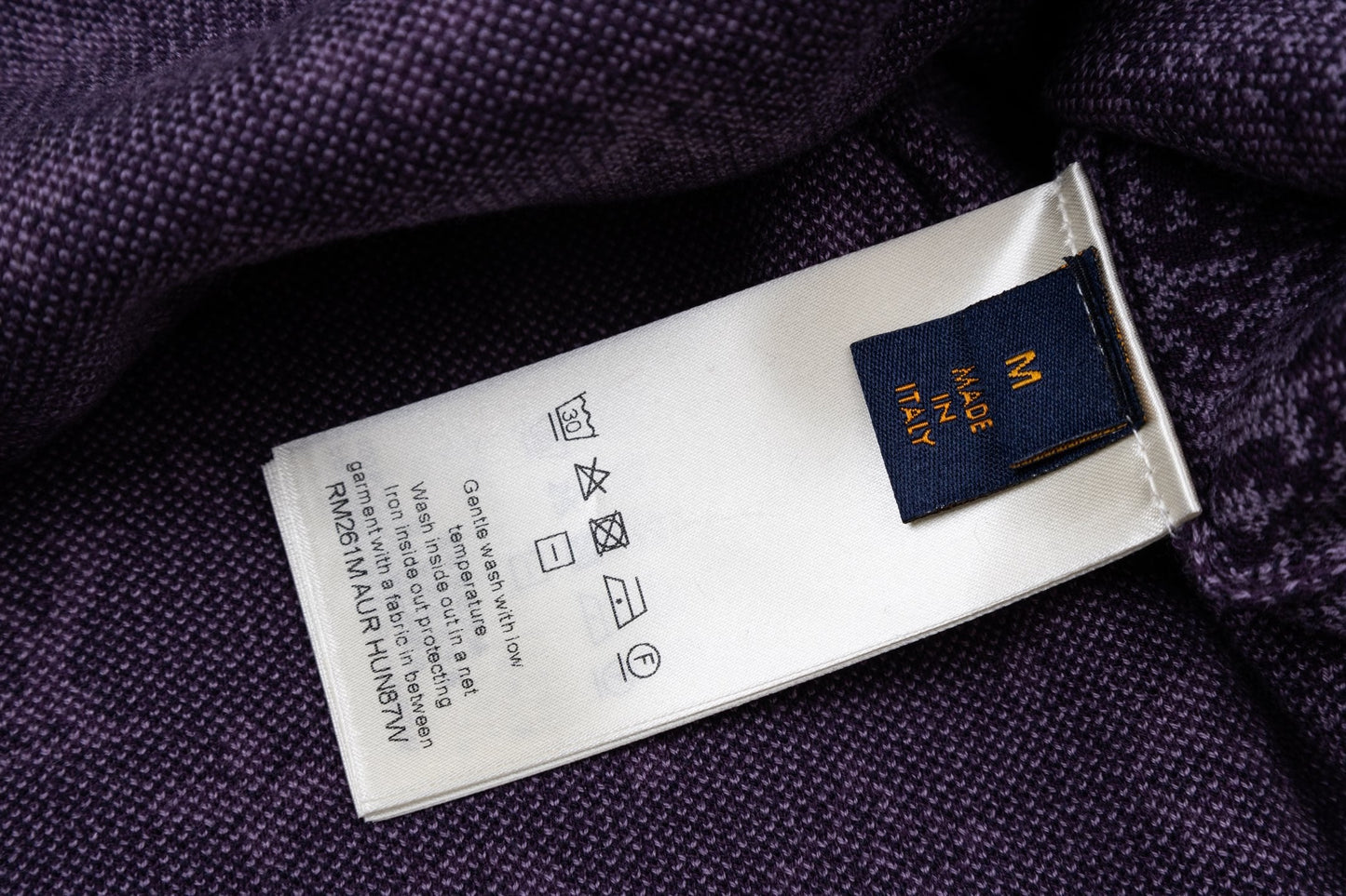 260323 New top-quality, flawlessly crafted, textured jacquard gradient wool sweater with subtle patterns