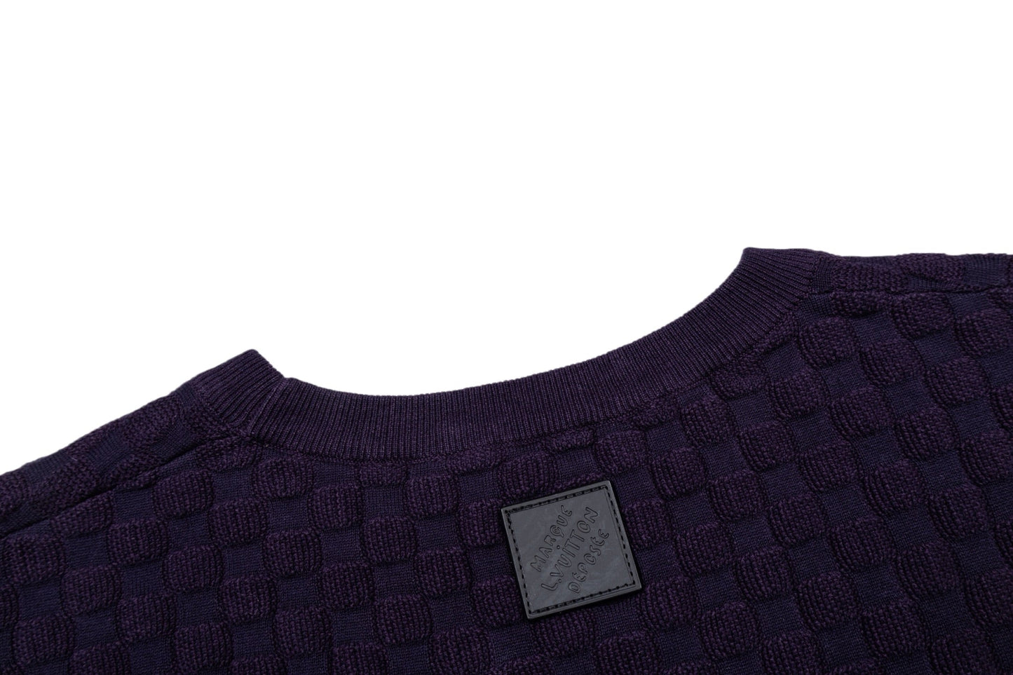 260323 New top-quality, flawlessly crafted woolen custom-made checkered T-shirt
