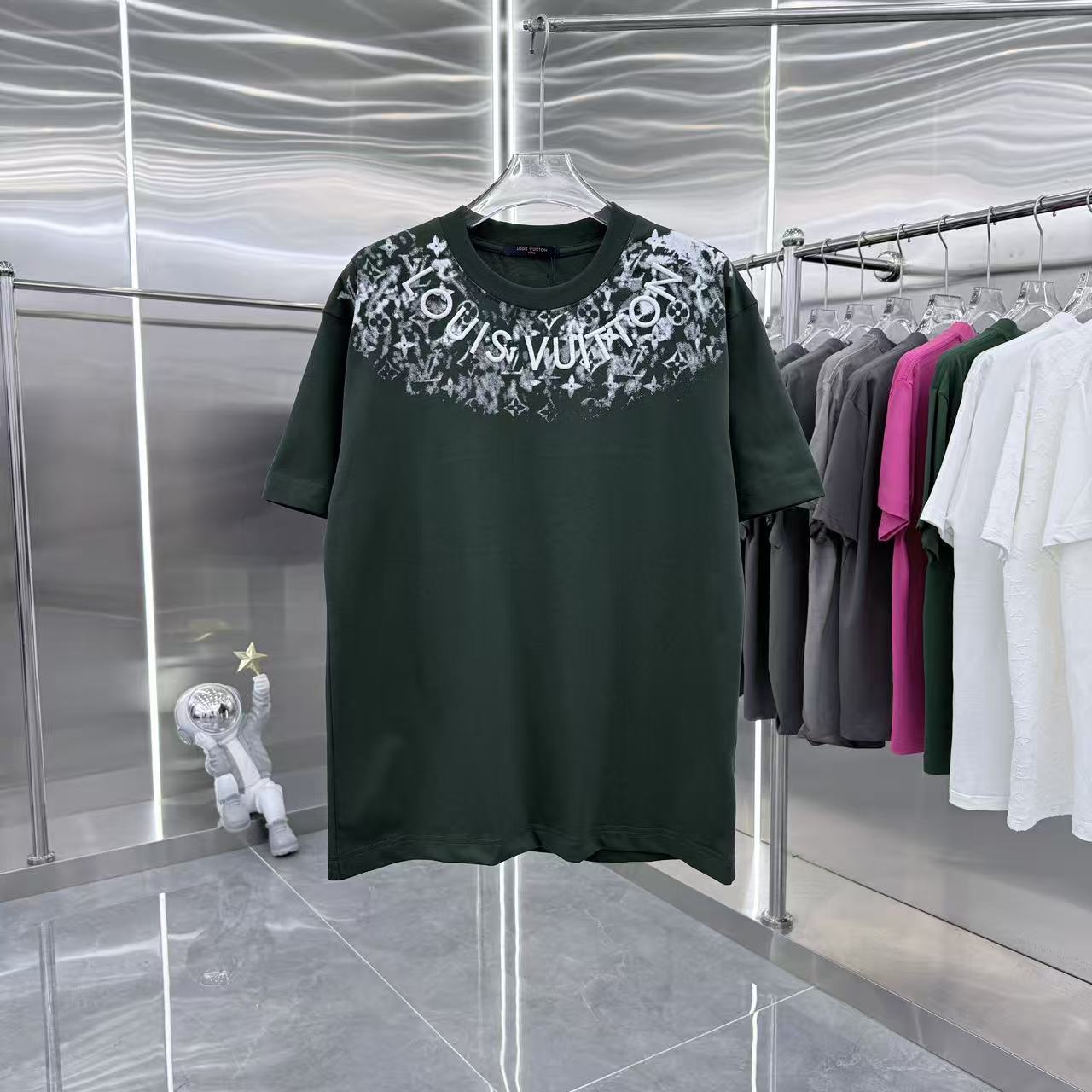 260323 New high-quality T-shirt with printed and embroidered collar design