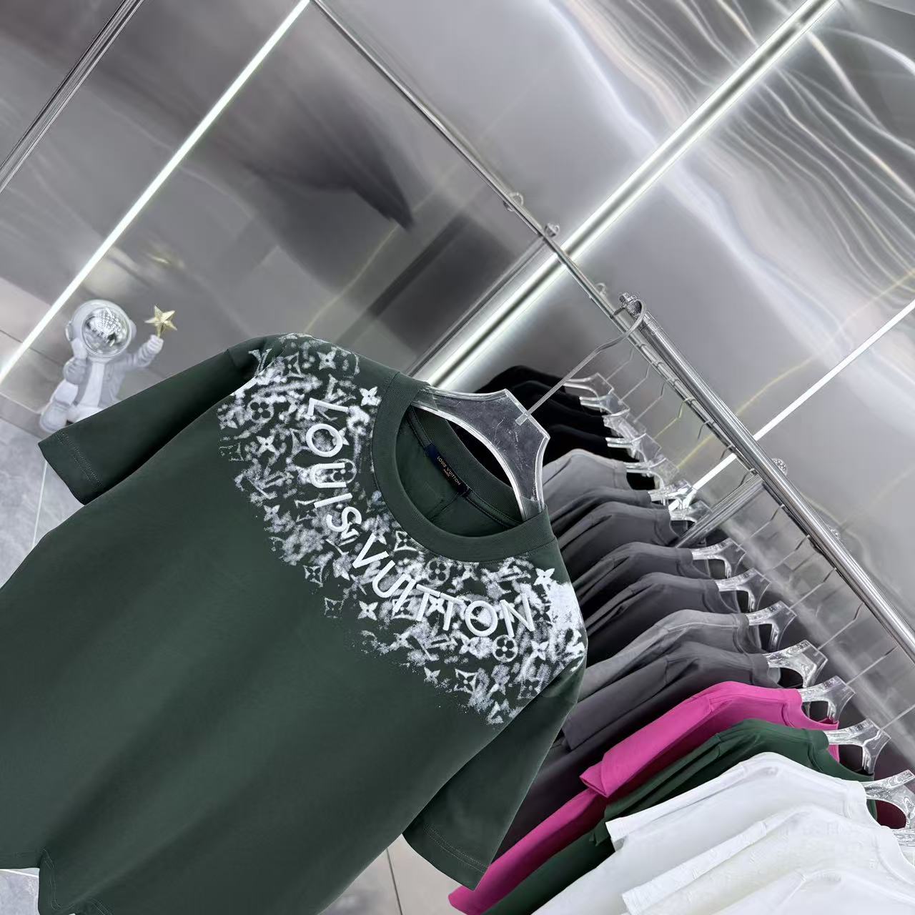 260323 New high-quality T-shirt with printed and embroidered collar design