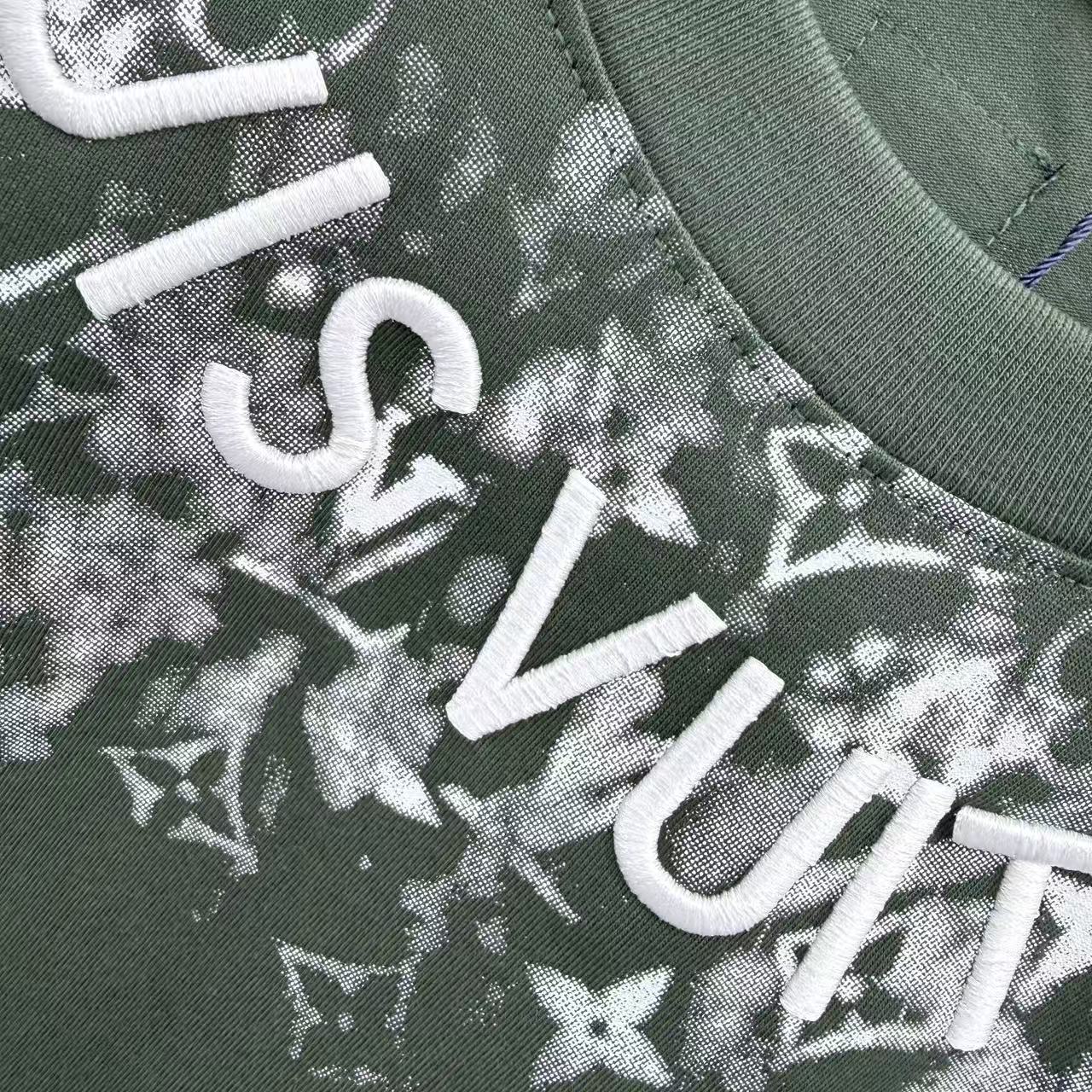 260323 New high-quality T-shirt with printed and embroidered collar design